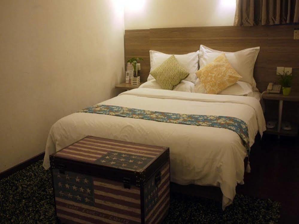 Revive House Hotel Guangzhou Shang Xia Jiu Εξωτερικό φωτογραφία