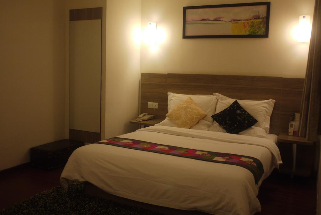 Revive House Hotel Guangzhou Shang Xia Jiu Δωμάτιο φωτογραφία
